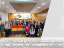 El Salón de Plenos del Ayuntamiento de Almansa ha sido el escenario de un emotivo recibimiento entre autoridades locales y un grupo de descendientes de Brigadistas Internacionales